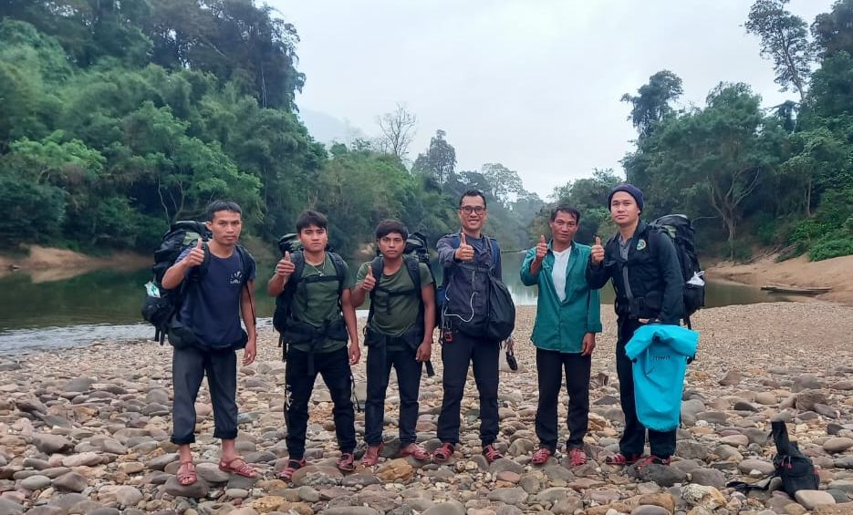 On the job training for DAFO staff and government intern from Mok District 