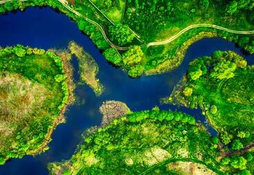 topic-transboundary-water-governance-shutterstock_1979000711.jpg